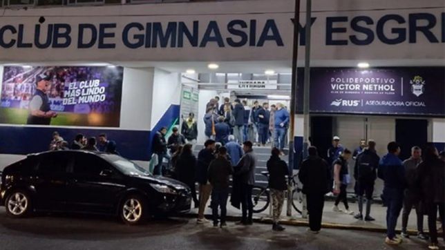 gimnasia contra el frio: el club lanzo una campana solidaria