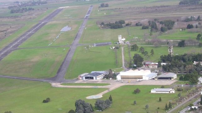 barajan la posibilidad de mudar el aeropuerto de la plata a la zona de la autopista
