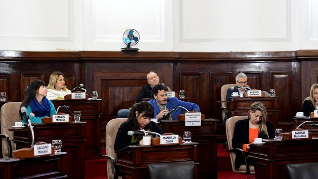 respaldos, silencios y chicanas en el oficialismo por el lanzamiento del espacio de kicillof