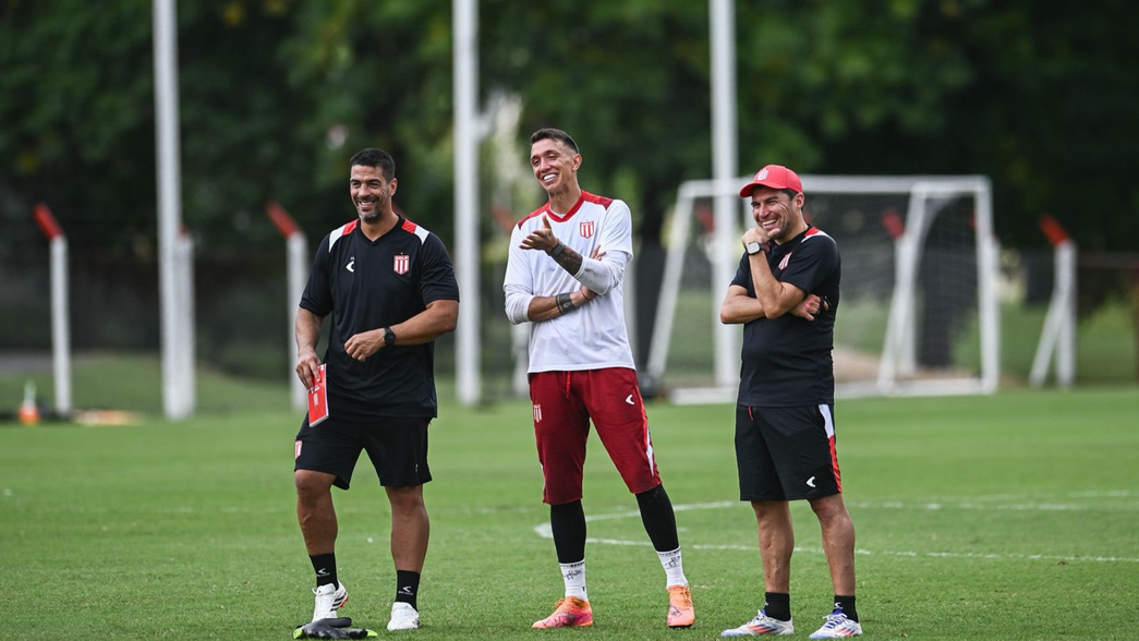 El Cacique Medina habló sobre Muslera y su futuro en Estudiantes