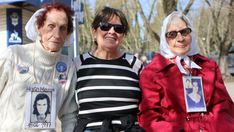 A 50 años del golpe, el día que las Madres de Plaza de mayo fueron reconocidas por Gimnasia A 50 años del golpe, el día que las Madres de Plaza de mayo fueron reconocidas por Gimnasia