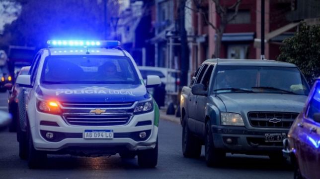 robo e intensa persecucion policial entre dos barrios de la plata