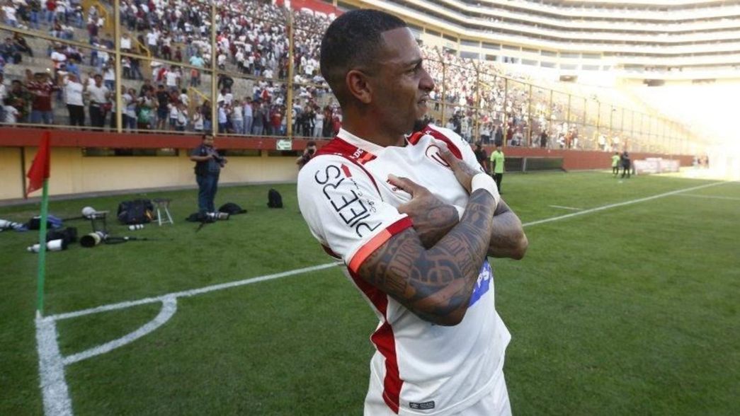 El peruano que buscará ser un Lobo: Alexi Gómez ya está en La Plata y firmará contrato