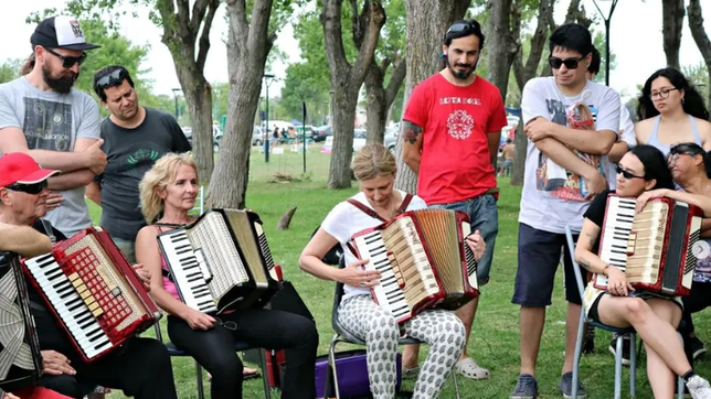se viene la octava edicion del encuentro de acordeonistas del rio de la plata