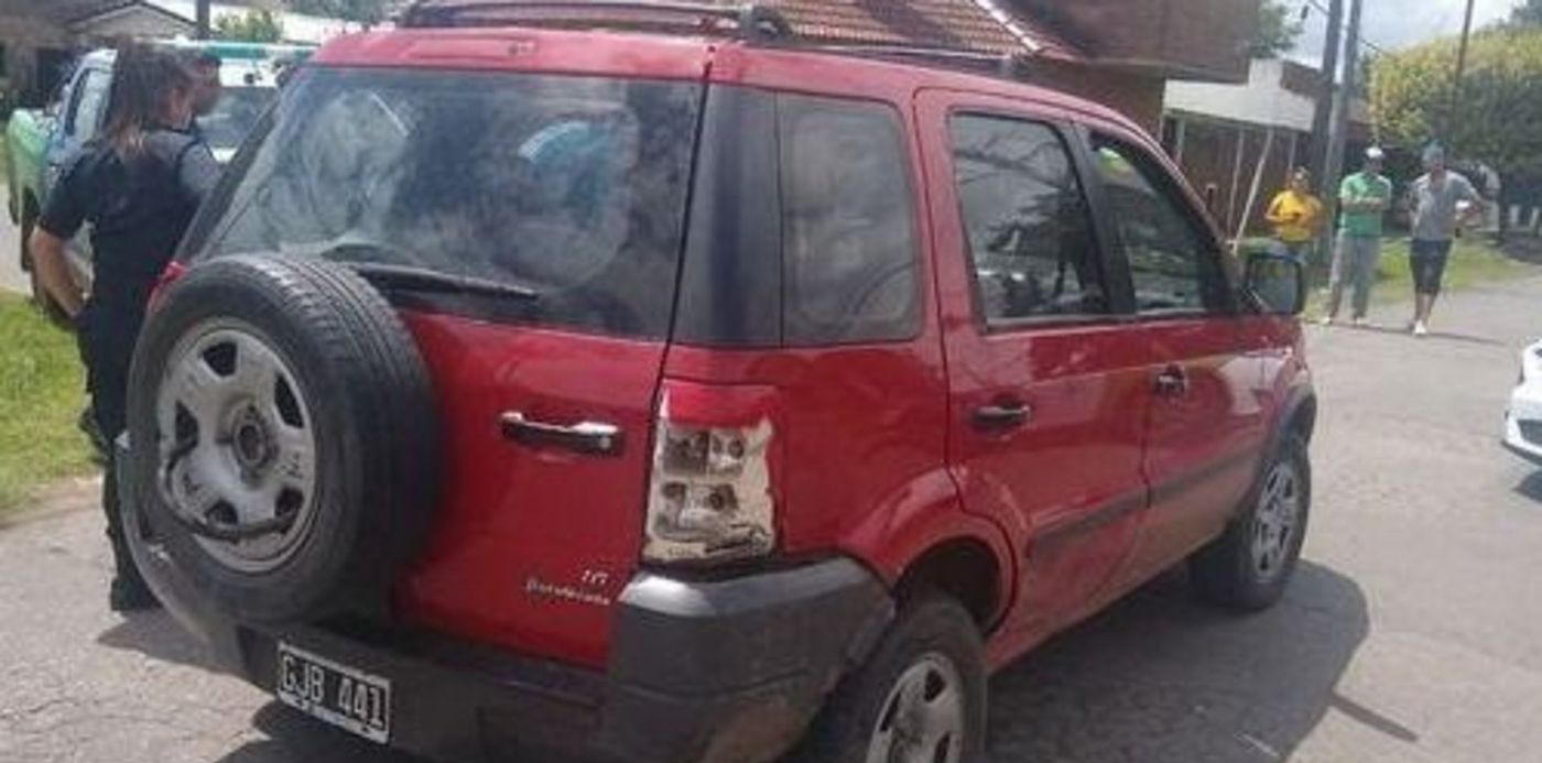 Robo EcoSport en Los Hornos