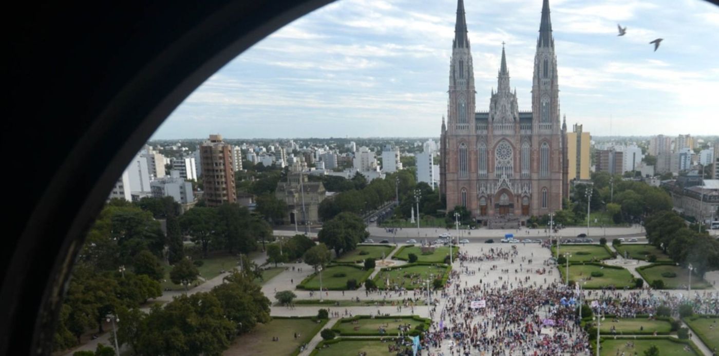 1548257742848.jpg?ow=1500&oh=843&x=9&y=104&scaleX=1&scaleY=1&width=1478&height=739&rotate=0&&cw=1920&ch=950