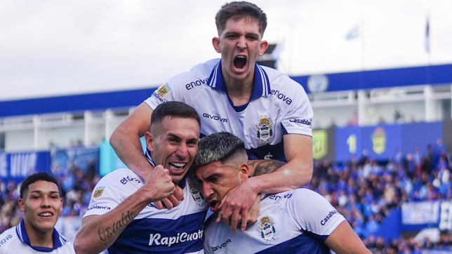 gimnasia golpeo en el momento justo y le gano a godoy cruz en mendoza