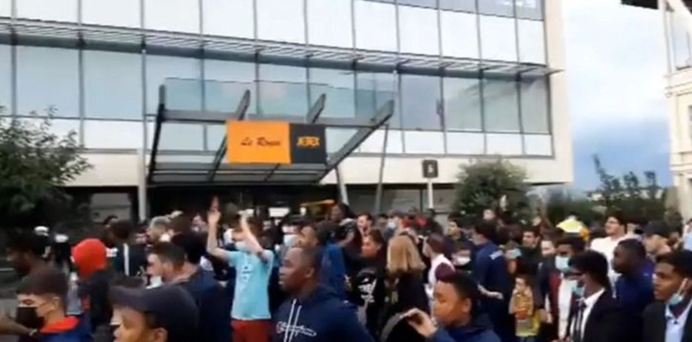 1628517741054.jpg?x=3&y=48&width=718&height=359&rotate=0&scaleX=1&scaleY=1&ow=724&oh=407&&cw=1920&ch=950