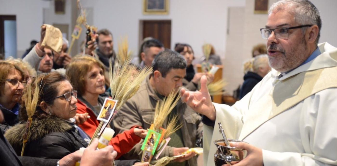 1565186634129.jpeg?x=3&scaleX=1&y=87&width=1268&height=634&rotate=0&scaleY=1&ow=1280&oh=850&&cw=1920&ch=950