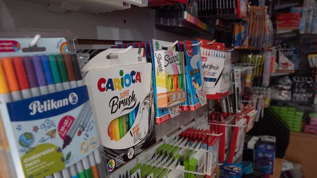 aseguran que la canasta escolar cuesta un 450% mas que en 2023