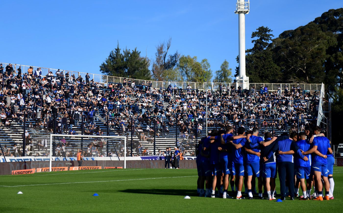 Gimnasia Deportivo Riestra gimnasia previa.jpg