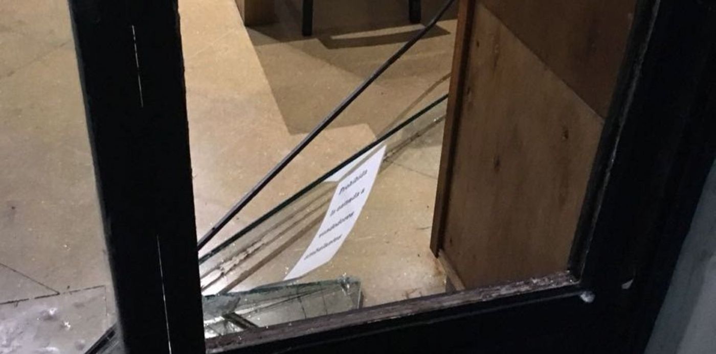 1527595818280.jpeg?&cw=1920&ch=950