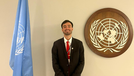 Un estudiante de La Plata brilló en la ONU y logró el premio máximo en el prestigioso NMUN en Nueva York Un estudiante de La Plata brilló en la ONU y logró el premio máximo en el prestigioso NMUN en Nueva York