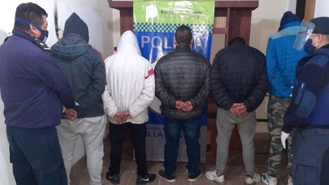 salvaje robo en manada en villa ponsati: diez ladrones desvalijaron a una jubilada