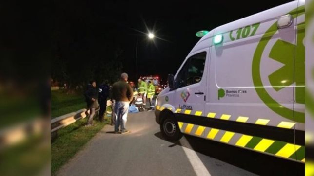 accidente fatal en la ruta 2: un joven fue atropellado por un micro y murio