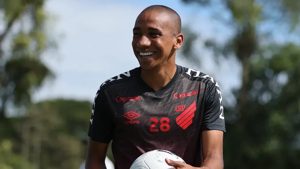 Gimnasia tiene un nuevo uruguayo apuntado para ser refuerzo