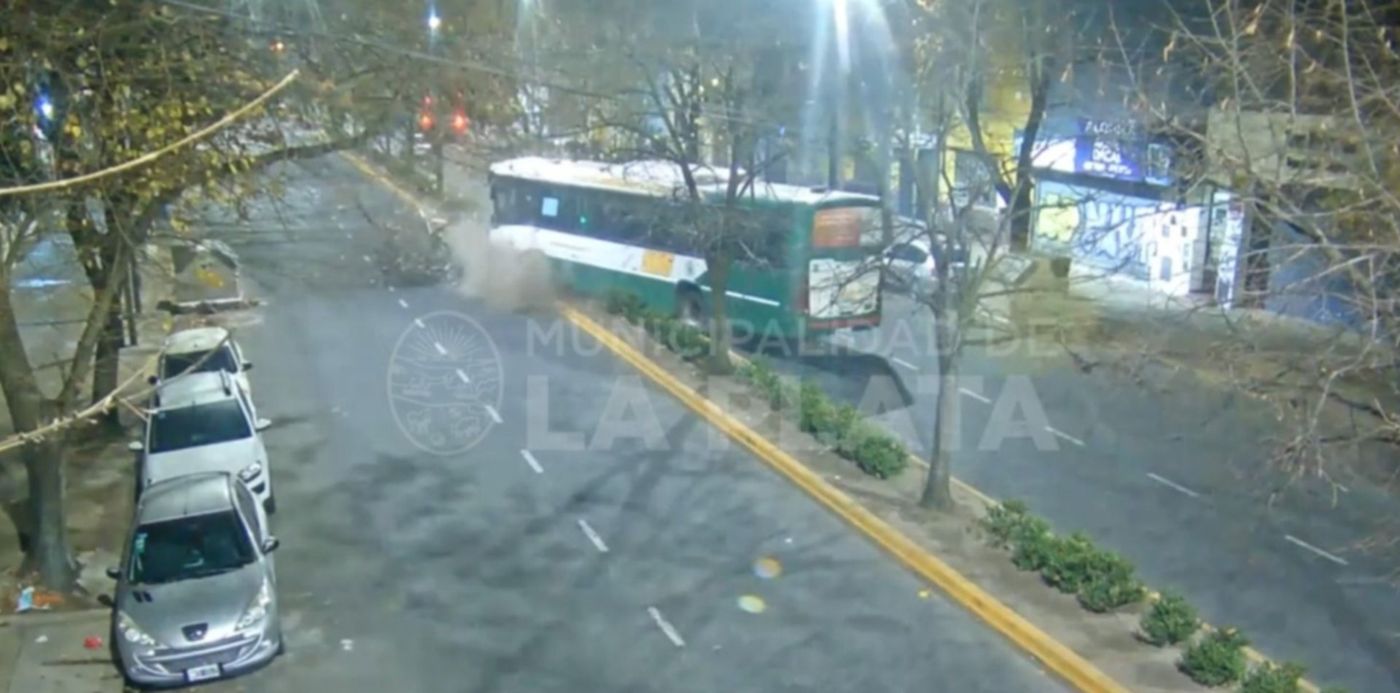 1654780237306.jpg?x=3&y=0&width=1446&height=723&rotate=0&scaleX=1&scaleY=1&ow=1500&oh=723&&cw=1920&ch=950