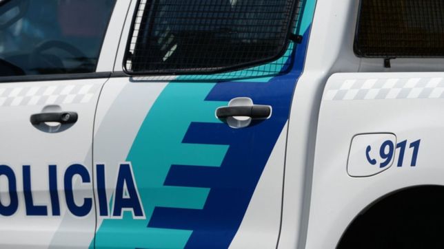 un gendarme mato de un tiro a un hombre que habria intentado robarle en plena calle