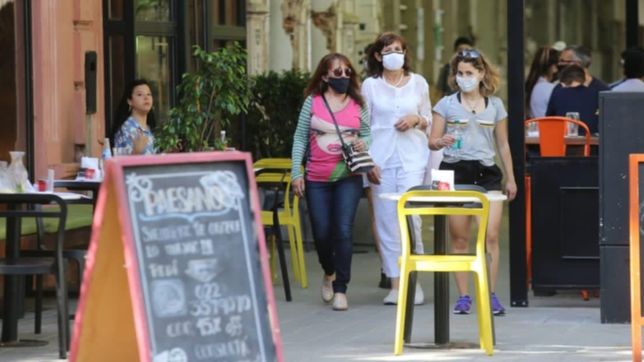 ¿con que cantidad de contagios de covid-19 garro decidio decretar los barbijos optativos?