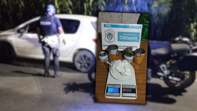 cayeron en el limite entre la plata y berisso con mas de 200 gramos de cocaina dentro de latas de cerveza