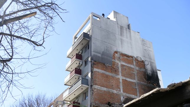 vecinos del deposito de aloise esperan un informe clave para arreglar sus departamentos