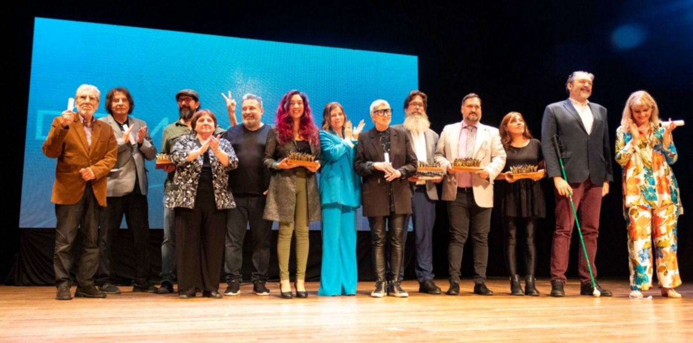 Entrega de los premios democracia