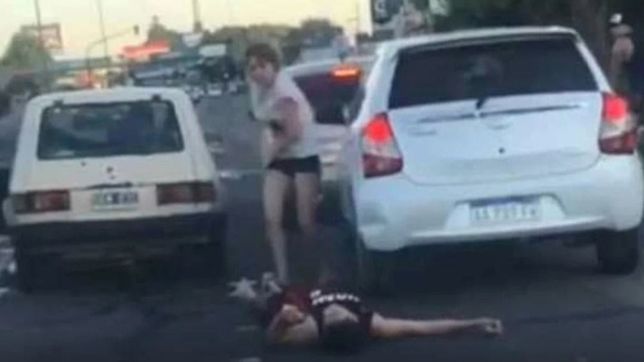 piden detener a un tercer involucrado en el ataque de los luchadores de kick boxing en el camino centenario