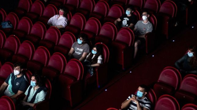 estrenos, protocolos y precios de entradas: todo sobre la vuelta de los cines en la plata
