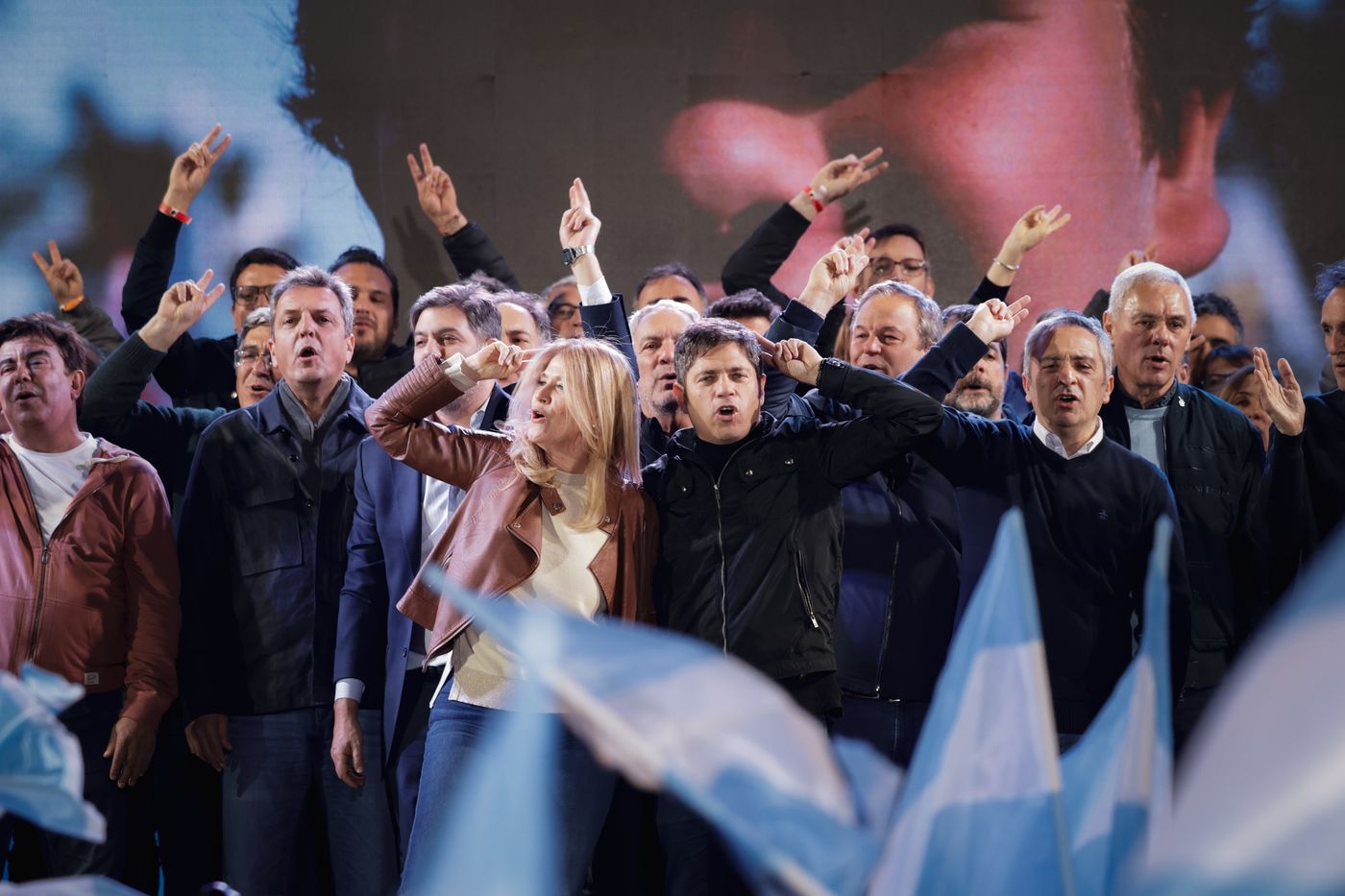 La votación terminó 43% a 36% a favor de Fuerza Patria y determinó que el oficialismo sume siete bancas y los libertarios cinco