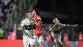 gimnasia desperto con los pibes y le gano bien a huracan gimnasia desperto con los pibes y le gano bien a huracan