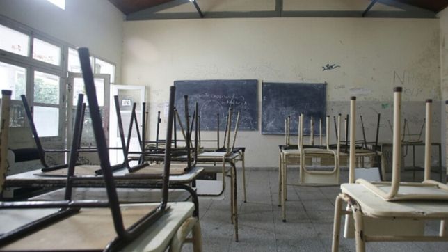 ratifican el paro docente y este miercoles no habra clases en la plata, berisso y ensenada
