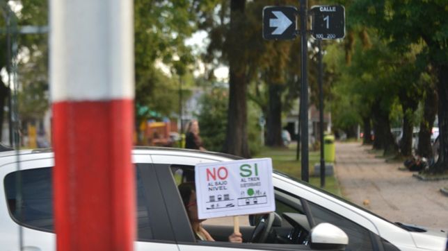 vecinos de tolosa haran un abrazo en protesta por la obra del paso bajo nivel de 1 y 32