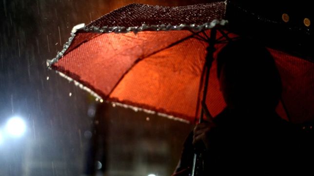 emiten un alerta climatico por lluvias y tormentas en la plata