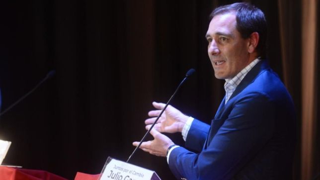 el nuevo cruce de garro y saintout en twitter y una respuesta que se hizo viral