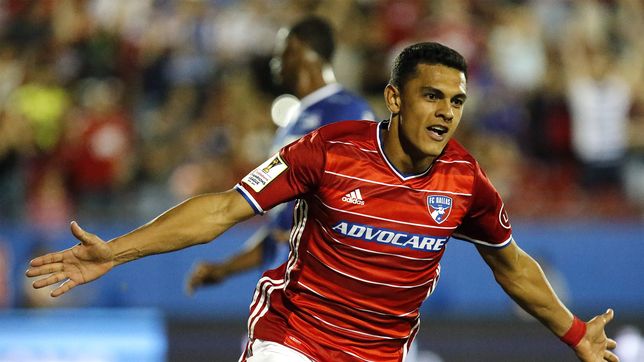 gimnasia abrocho a dos delanteros para reforzar el ataque