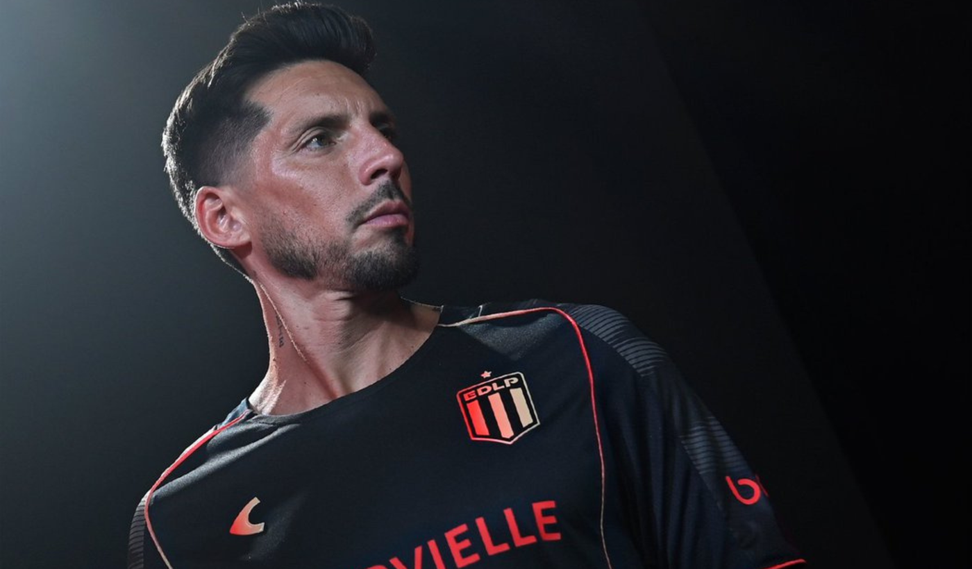 José Sosa camiseta Estudiantes