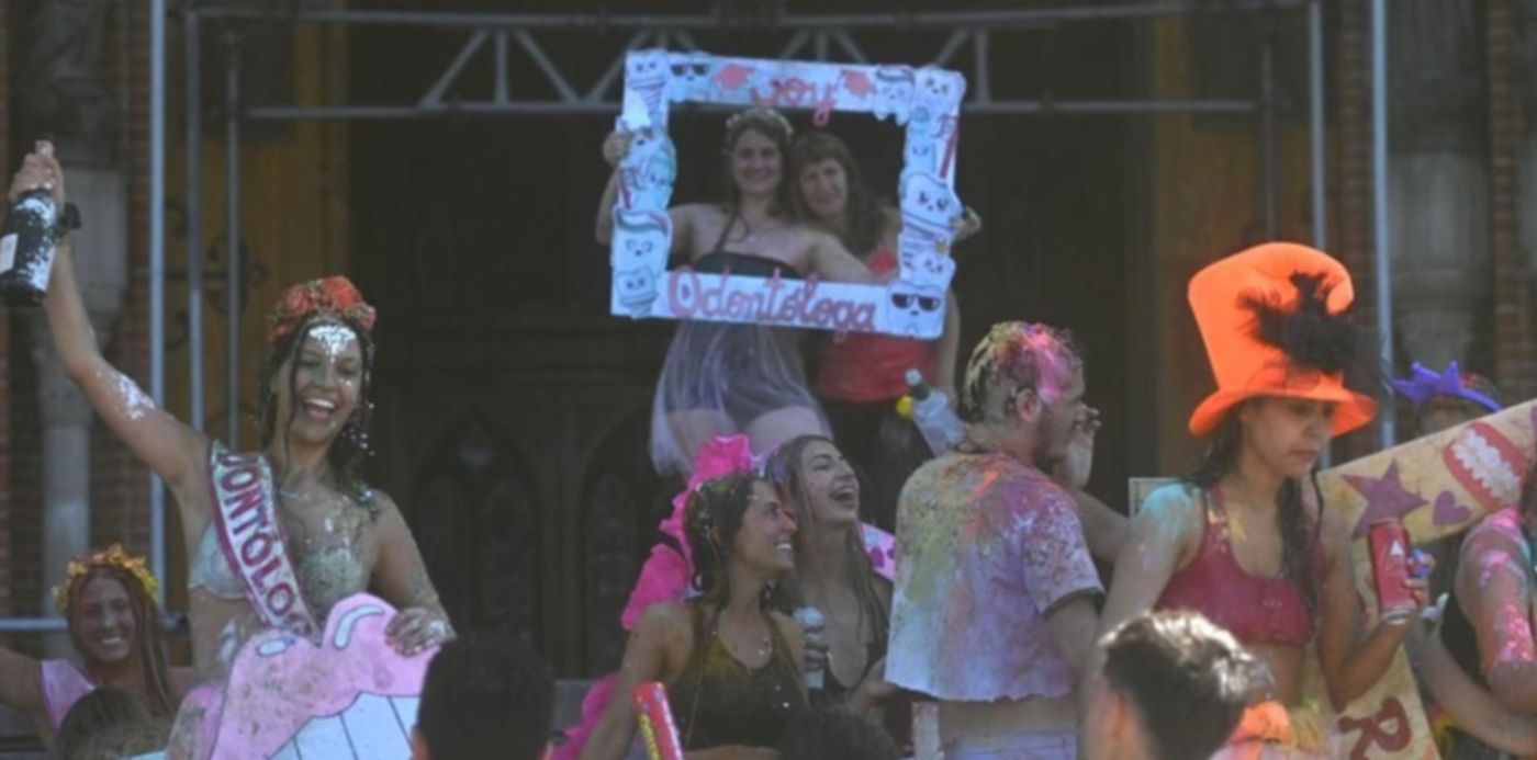 Recibida frente a la Catedral