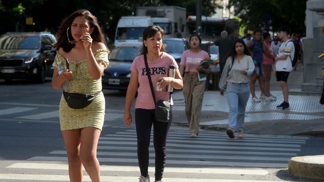 lanzaron alerta roja por las altas temperaturas en la plata
