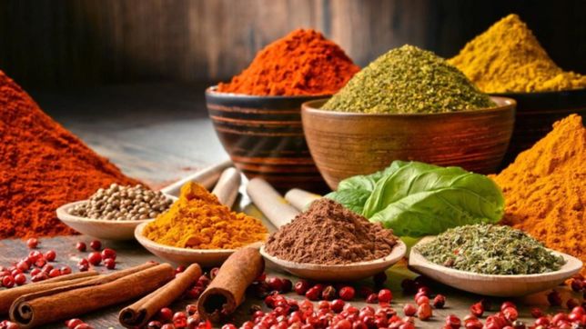 viajaron a la plata para vender condimentos pero cayeron con balas, precintos y droga