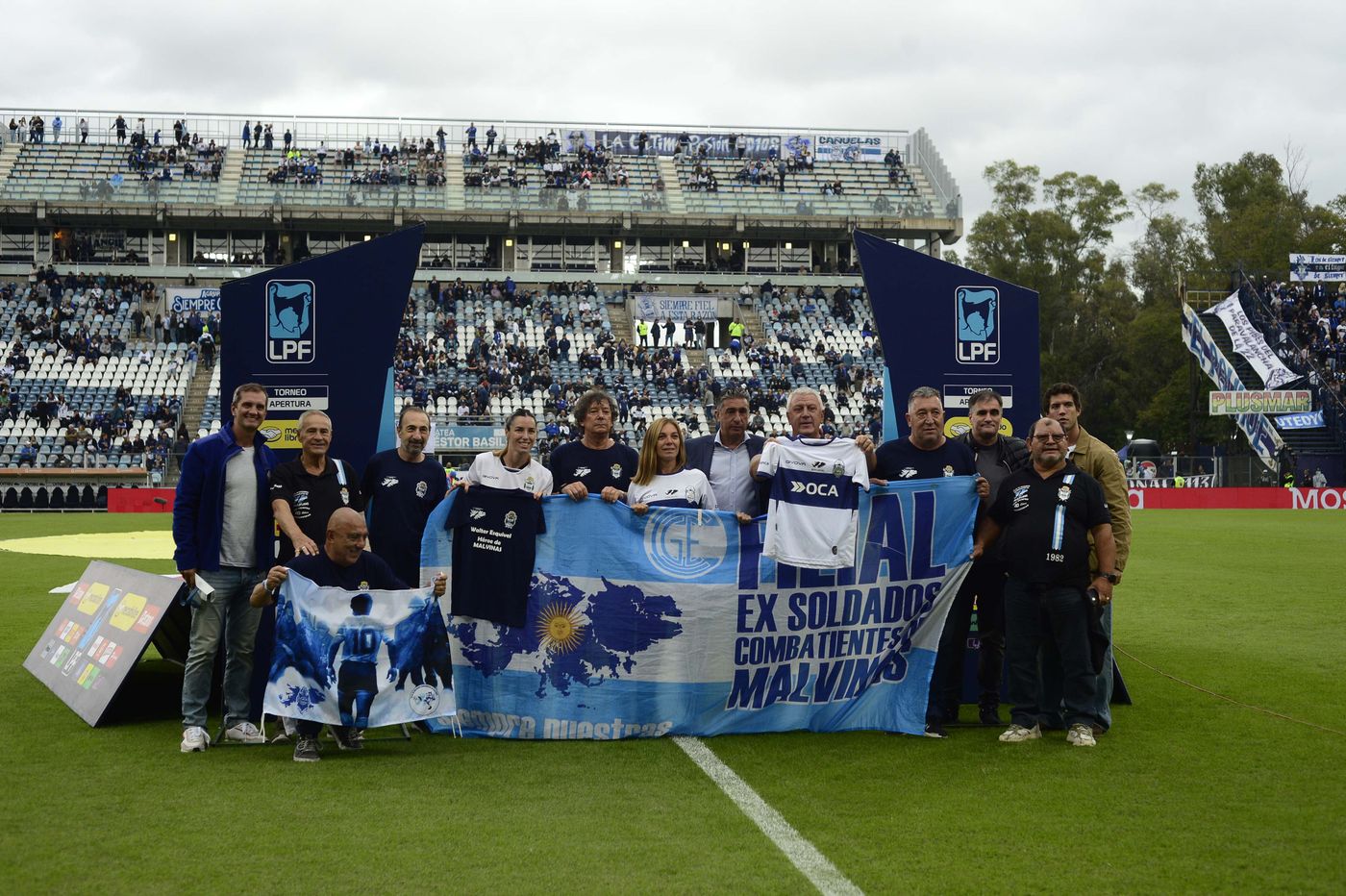 Gimnasia homenaje Malvinas (3)