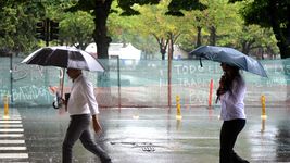 a la espera de la ola de frio, ¿hasta cuando seguiran las lluvias en la plata? a la espera de la ola de frio, ¿hasta cuando seguiran las lluvias en la plata?