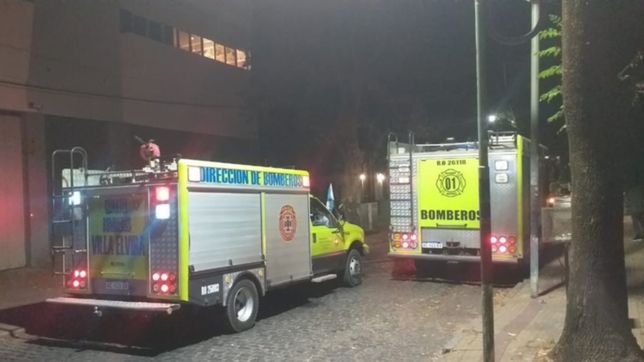 el drama de los 50 abuelos que fueron evacuados mientras se quemaban el deposito de bago