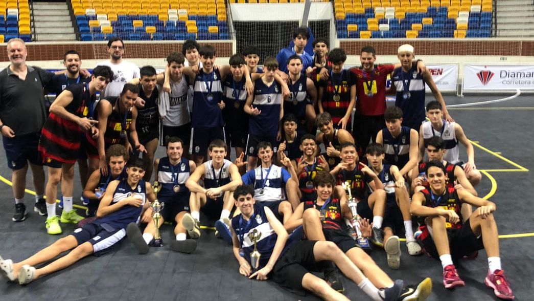 El básquet de Gimnasia hizo podio en Brasil y se volvió a La Plata con medallas