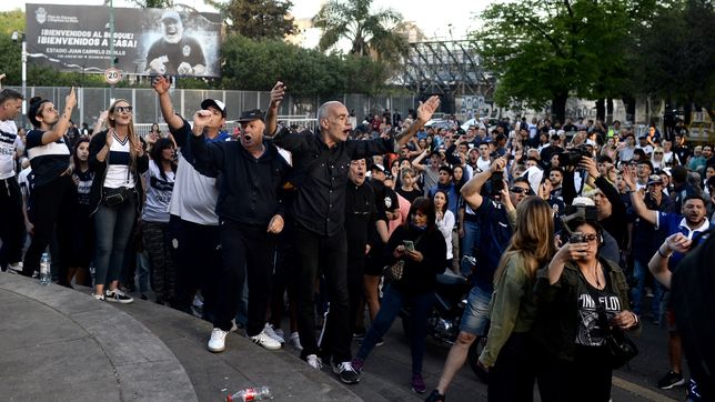 el pedido de una agrupacion de gimnasia para la marcha por lolo