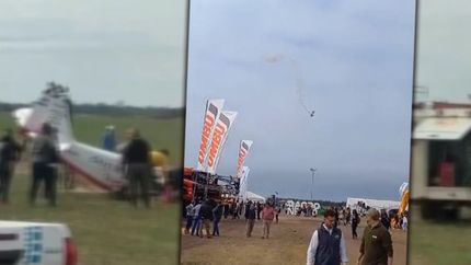 VIDEO: Una avioneta se estrelló en una exhibición de acrobacia y hubo dos muertos