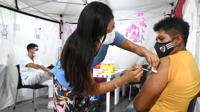 realizaran una jornada de vacunacion, tramites y hasta cortes de pelo gratis en la plata