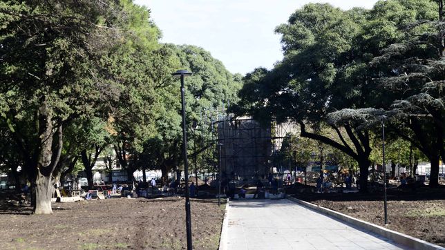tras 7 meses de obras, la plaza rocha reabre al publico tras una renovacion historica