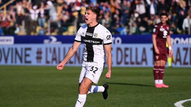 mateo pellegrino se destapo con un doblete para el parma de italia