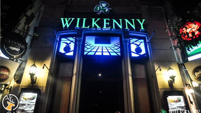 demoleran el historico edificio donde funcionaba el bar wilkenny