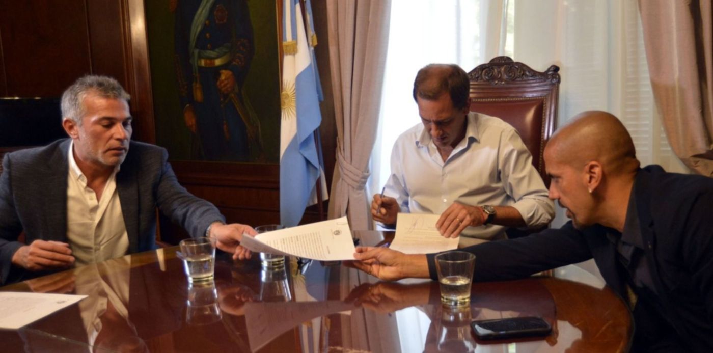 1552064879558.jpg?scaleX=1&scaleY=1&ow=1500&height=740&rotate=0&oh=963&x=2&y=185&width=1479&&cw=1920&ch=950